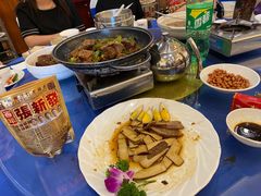 -屋门口呷饭(捞刀河店)