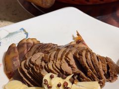 -休记光头香辣蟹干锅店(衣冠庙店)