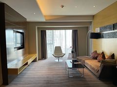 -青岛富力艾美酒店