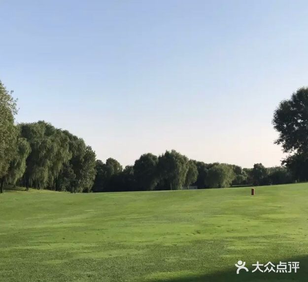 万柳高尔夫俱乐部图片
