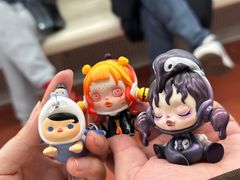 -泡泡玛特POPMART(上海环球港店)