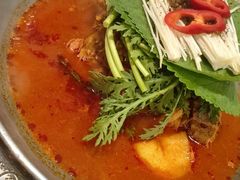 -喇喇排骨火锅·传统韩式脊骨汤(望京西园总店)
