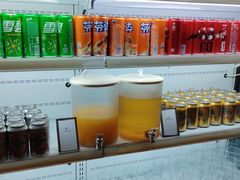 -大中华希尔顿酒店-念自助餐·嗨啤·小龙虾