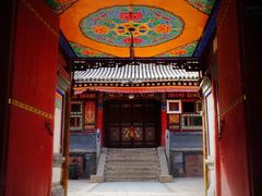 -塔尔寺游客服务中心