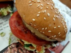 -The Habit Burger Grill 哈比特汉堡(世博店)