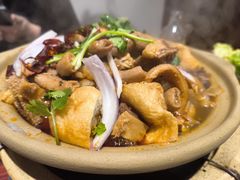 -沙胆彪炭炉牛杂煲(上海日月光广场店)