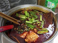 -铁锅哥米线