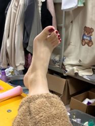 -芊屿芊浔美甲