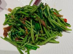 藜蒿炒腊肉-观宴·品质赣菜(高新大道店)