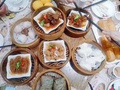 特色蒸排骨-赏点粤式点心(广州塔店)