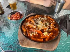 海鲜芝士炒年糕-MI WU FACTORY米屋美食工厂餐厅(绿地店)