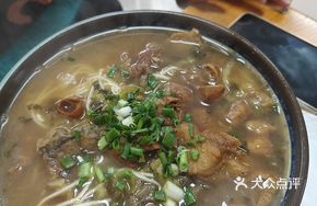 Stewed Intestine and Fish Noodles
