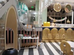 -奈尔宝·儿童乐园·亲子餐厅(华采天地店)