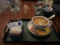 -深圳富苑皇冠假日套房酒店