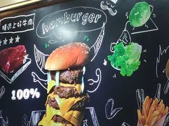 -牛纽塔·牛人堡(群众路店)