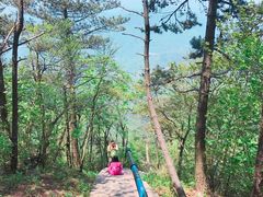 -罗田薄刀峰风景区