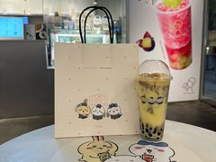 -喜茶(上海打浦桥日月光gelato lab+店)