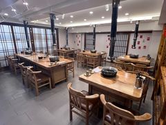 -青瓦餐厅·生鱼片·韩园烤肉(西塔店)