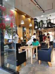 -马克男发时尚店
