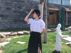-大理小河淌水温泉艺术小镇月亮湾温泉
