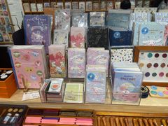 -猫的天空之城概念书店(景德镇陶溪川店)