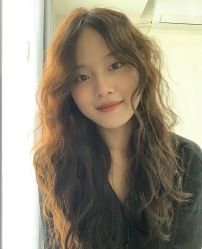-相约芊艺护肤造型