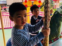 -大信·云顶星河游乐王国