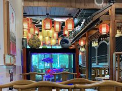 大堂-东来菜馆•手抓海鲜家常菜•海鲜锅贴(鸽子窝店)