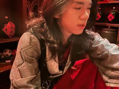 -暴风岛沉浸式体验馆(百联世纪店)