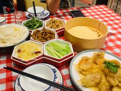 -老郑家东北春饼(龙悦居店)