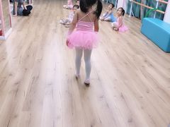 -雅米拉艺术中心(少儿舞蹈培训)