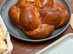 -O'mills Sourdough Bakery&Bistro(永嘉路店)