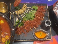 -何师烧烤Pro ·江湖川菜·小龙虾·精酿(太古里旗舰店)