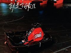 -极限PLAY运动娱乐新世界·团建派对潮玩休闲馆·室内蹦极高空游乐园