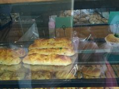 -Dough&Joe团憩(瑞虹天地月亮湾店)