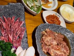 -万兴佳烤肉·长白山老味道(东岸里店)
