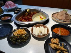 -味之绝美蛙鱼头火锅(松江万达店)