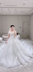 -Renee芮亦婚纱