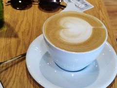 -ZING COFFEE 镜咖啡