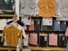-优衣库(太原茂业天地店)
