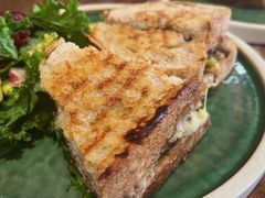 超级牛肉帕尼尼-O'mills Sourdough Bakery&Bistro(永嘉路店)