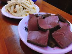 鸭血-曹丞相·地锅鸡·地锅鱼(武林店)