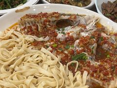 -湖南人家湘菜馆(镇江路店)