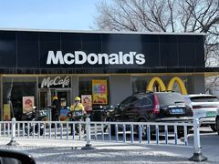 -麦当劳(滨河路DT店)