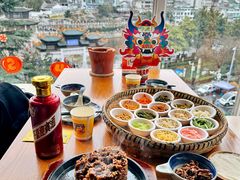 -包整·丝娃娃(一览甲秀楼风景店)