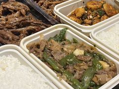 -费大厨辣椒炒肉(高铁吾悦广场店)