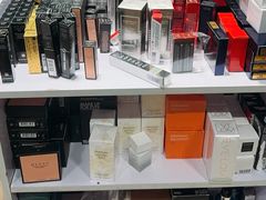 -日上免税行(浦东机场五店)