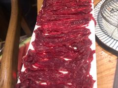 嫩肉-牛村来人潮汕牛肉火锅(西单店)