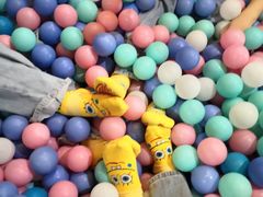 -反弹空间蹦床主题乐园