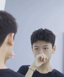 -东方先生国潮男士理发馆